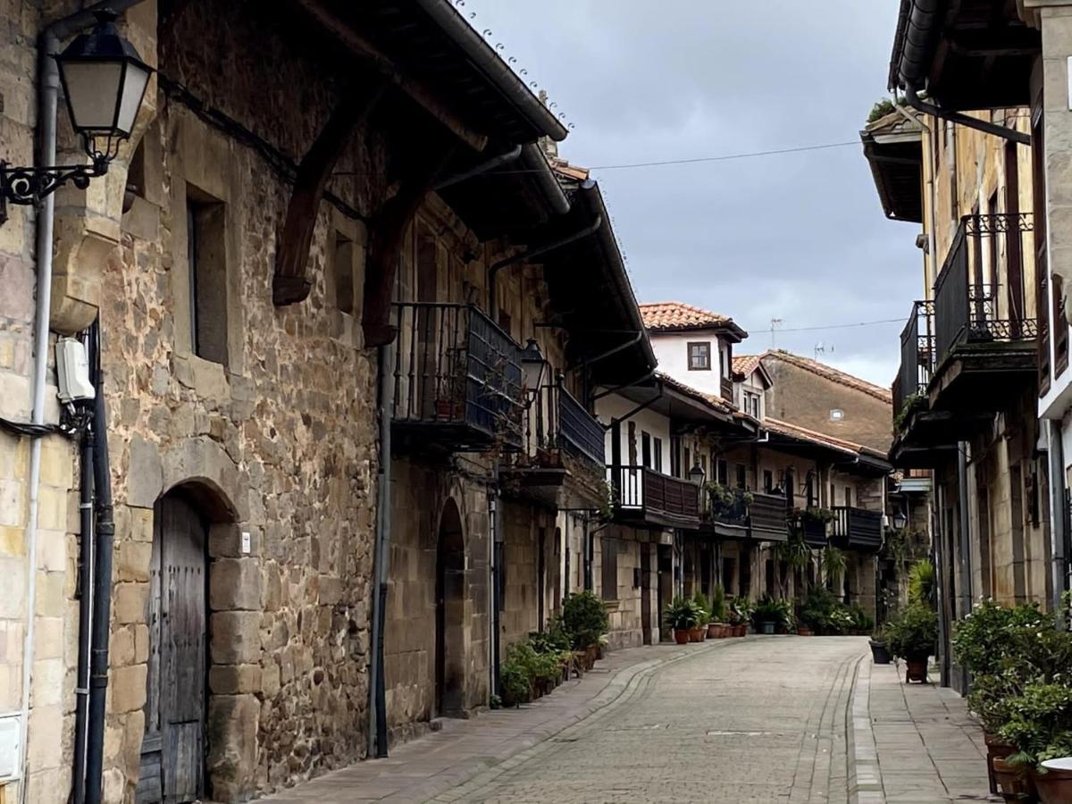 Apartamentos Torreones De Cartes Εξωτερικό φωτογραφία